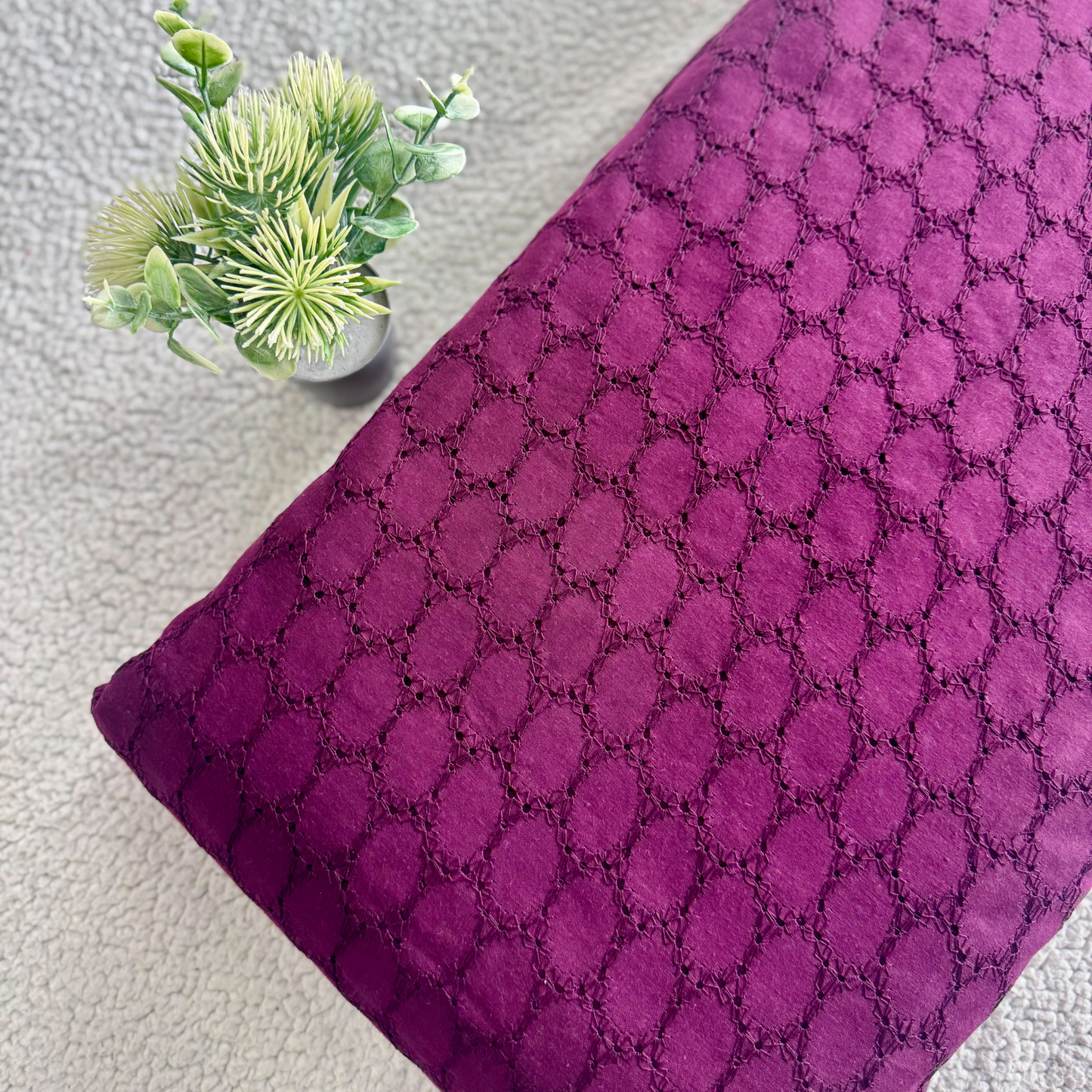 Hakoba Cotton Fabric – Delicate Design