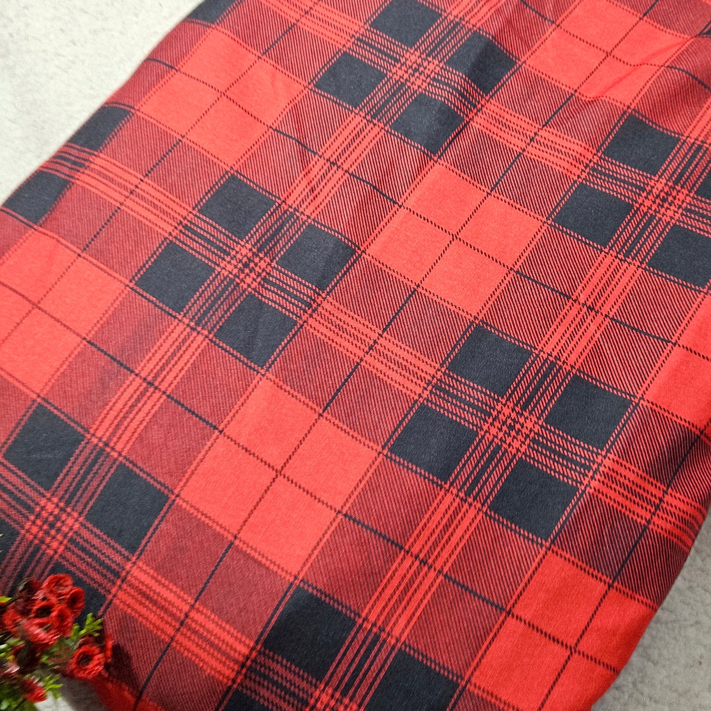 Linen Cotton Fabric- MIS383RRD9