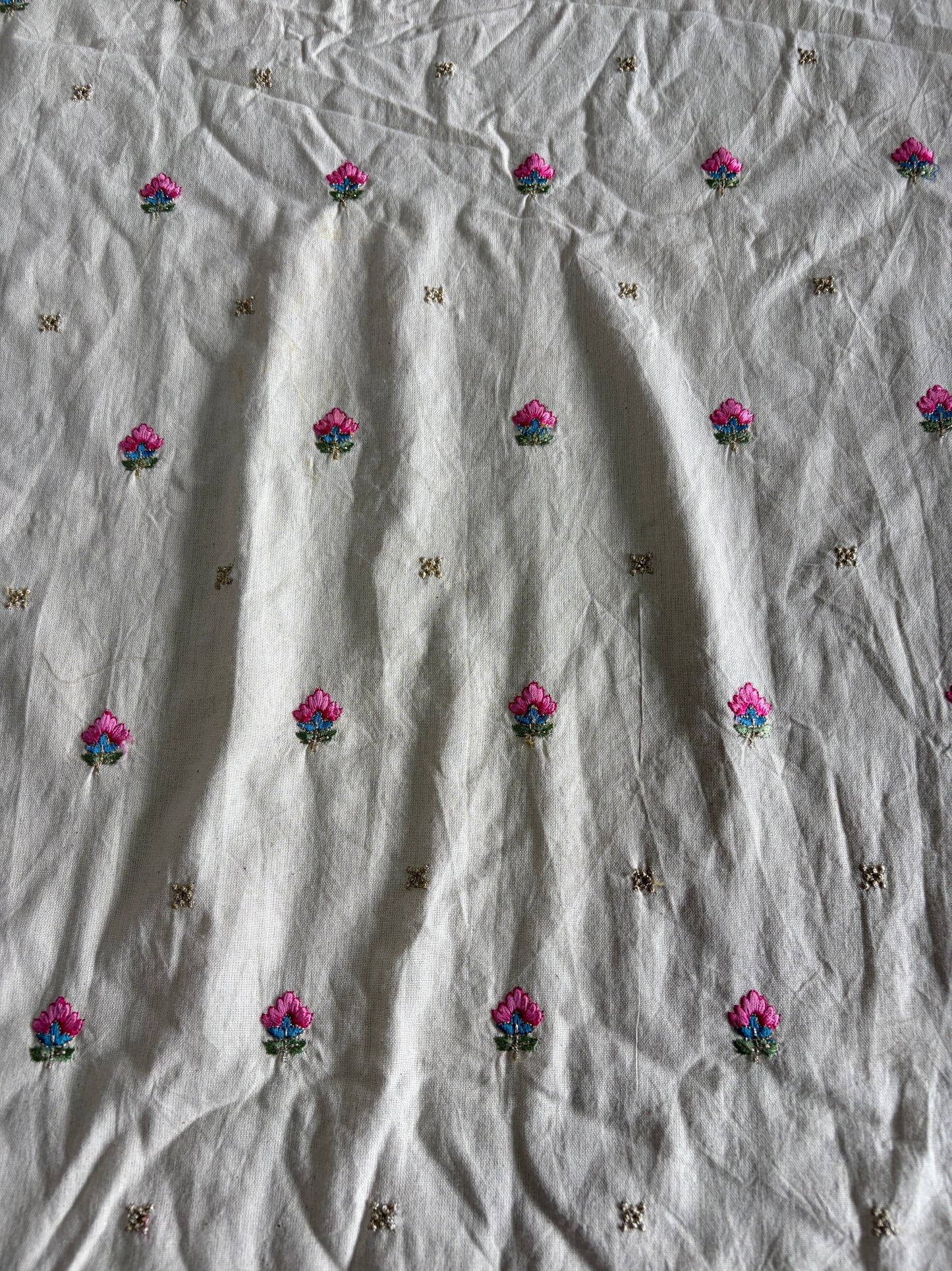 Pure Cotton With Embroidery - MIS285RRD5