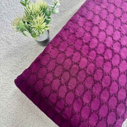 Hakoba Cotton Fabric – Delicate Design