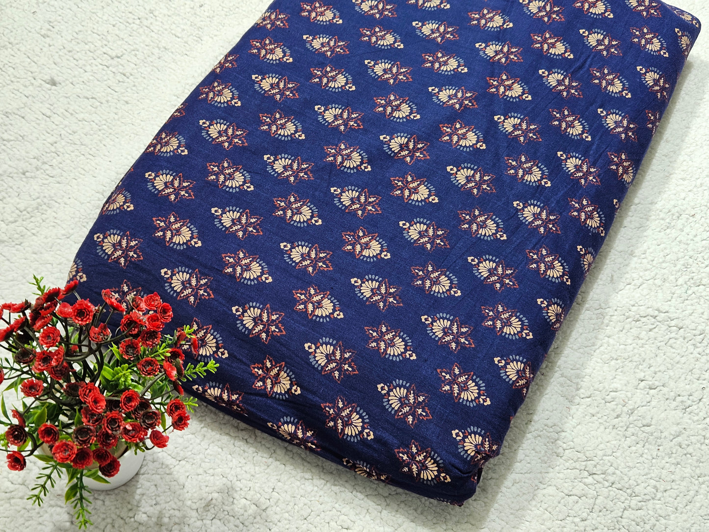 Printed  Cotton Fabric- MIS56VF17