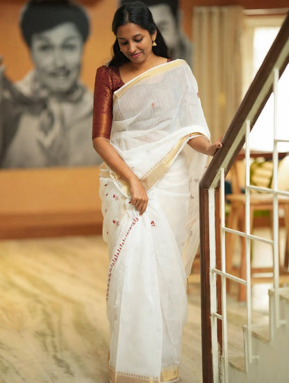 RED QUEEN SAREE