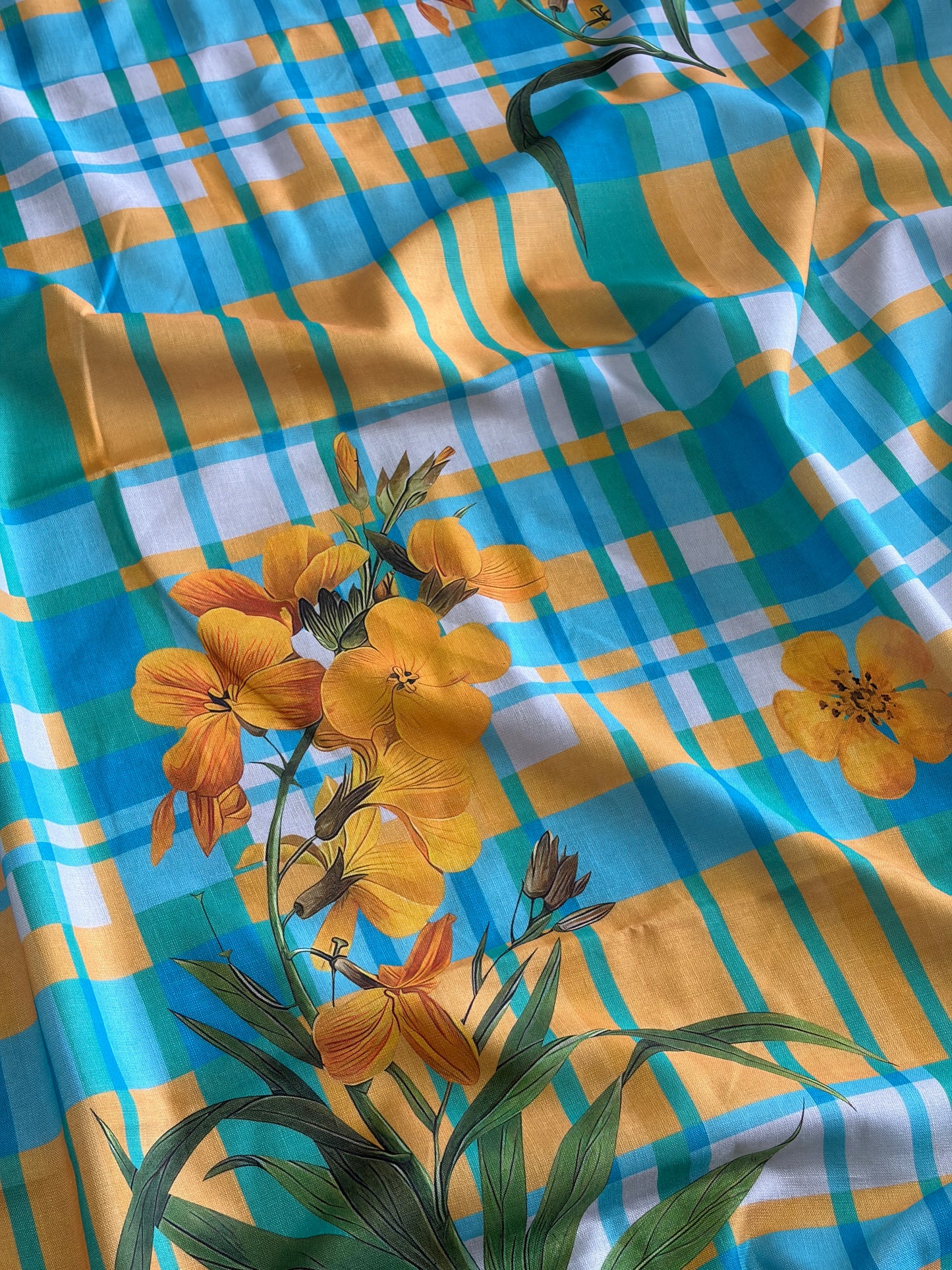 Floralis - Italian Linen Cotton -MIS 750RRD2