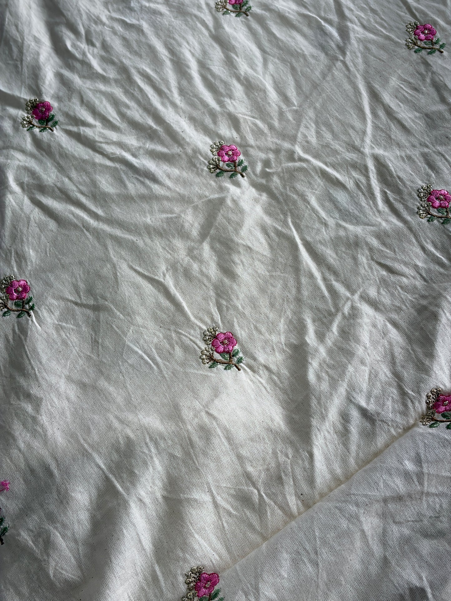 Pure Cotton With Embroidery - MIS285RRD2